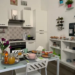 Apartment Perla Marina, Syrakus